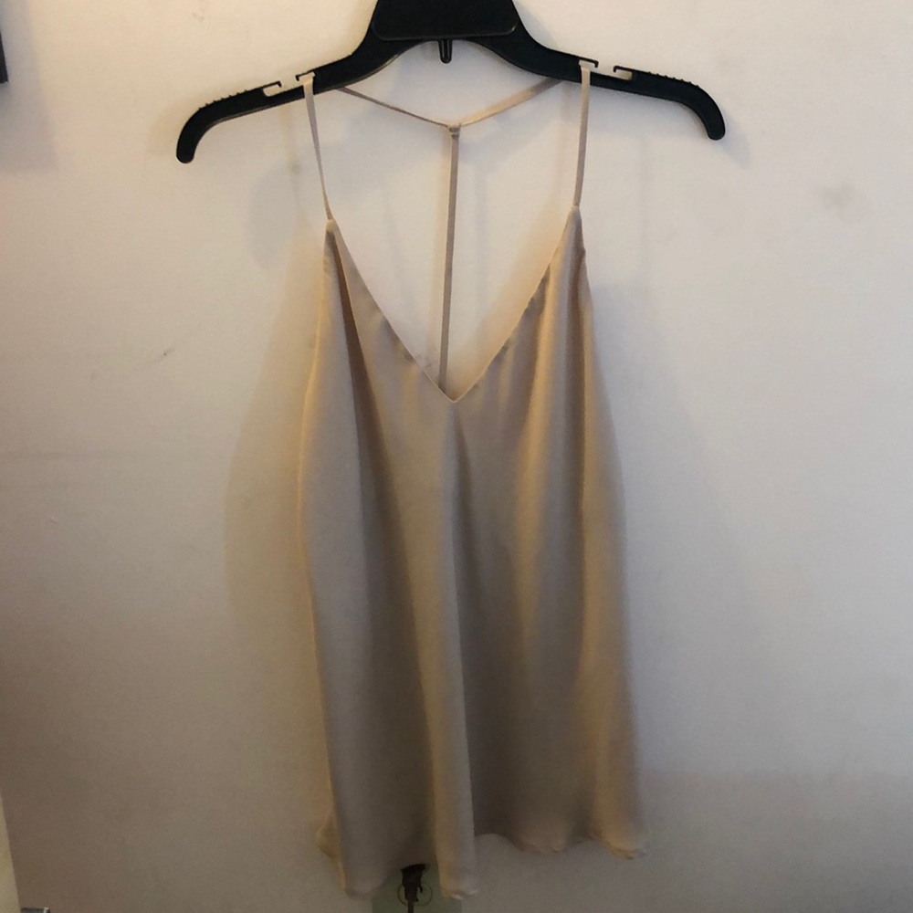 Casual tan tank top. Size large.